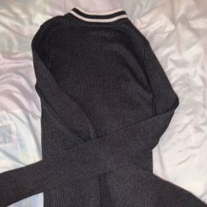 Gray black long sleeve shirt